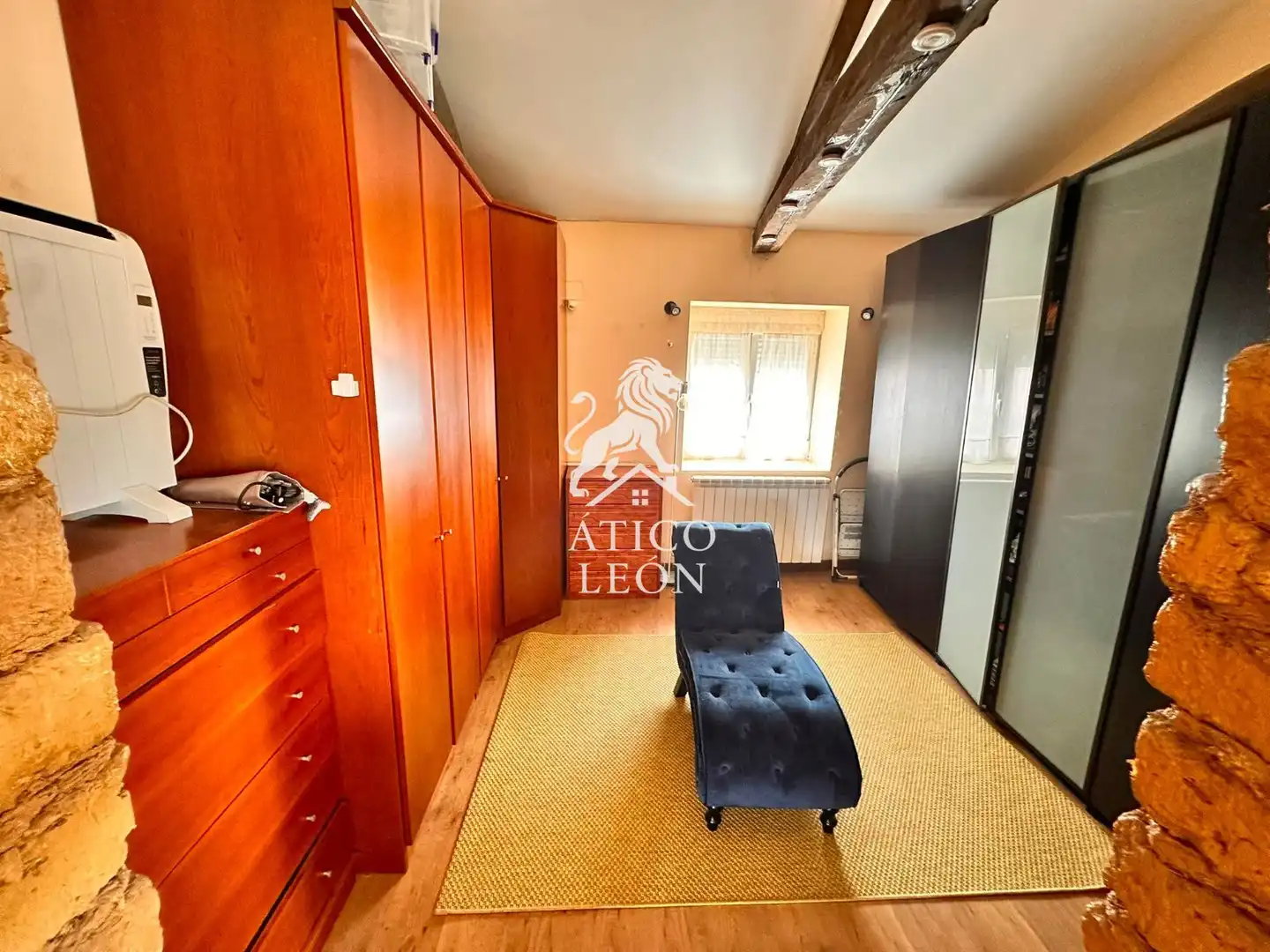Bedroom of Houses for sale in Valdefresno  with Heating, Private garden and Storage room