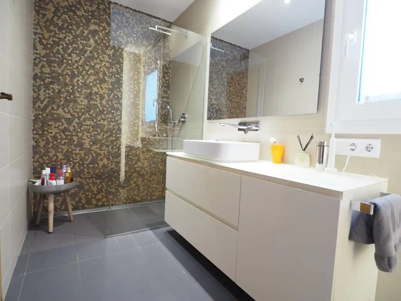 Casa o chalet en venta en Calle Travessia del Tibidabo, Canovelles