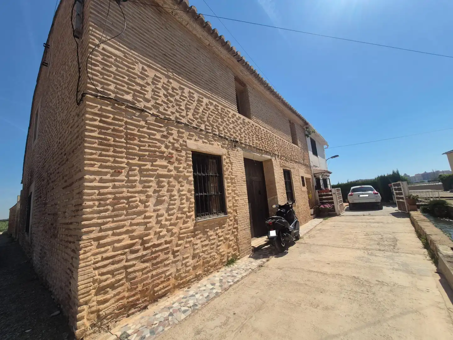 Vista exterior de Casa o chalet en venta en Meliana con Calefacción y Terraza