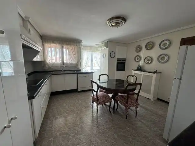 Küche von Wohnung zur Miete in Alcoy / Alcoi mit Klimaanlage, Heizung und Terrasse