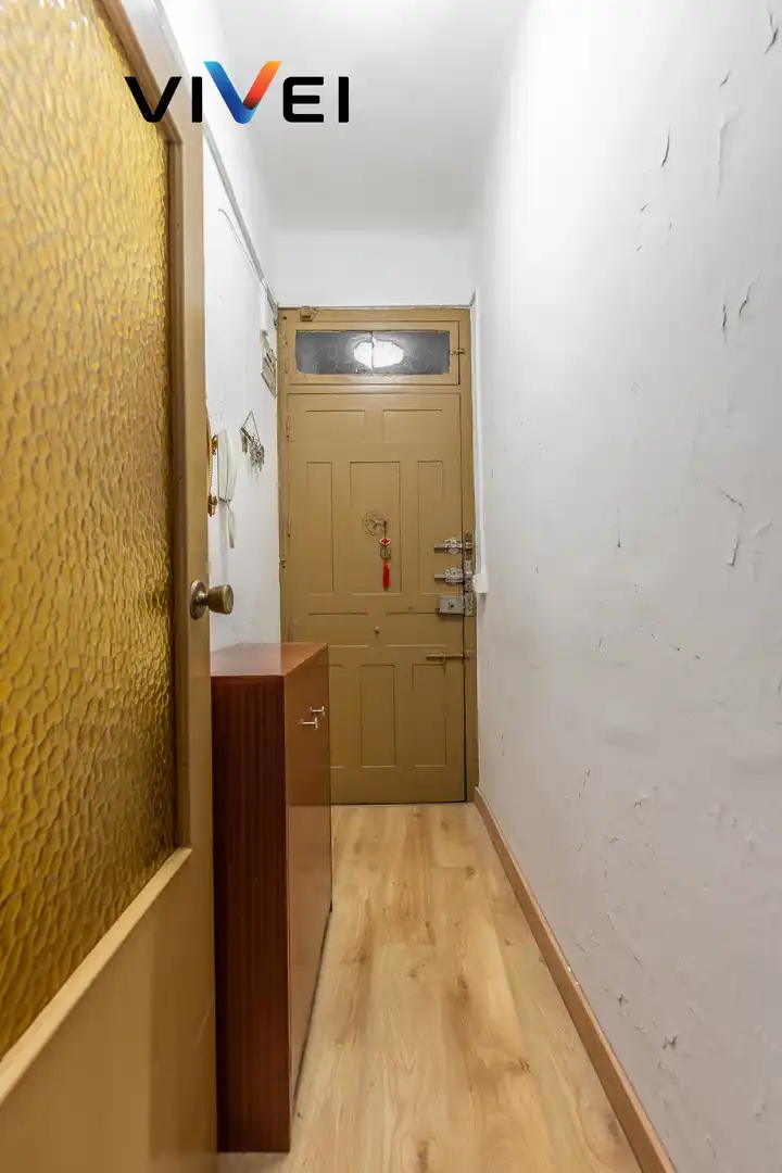 Piso en venta en Madrid con Calefacción y Balcón