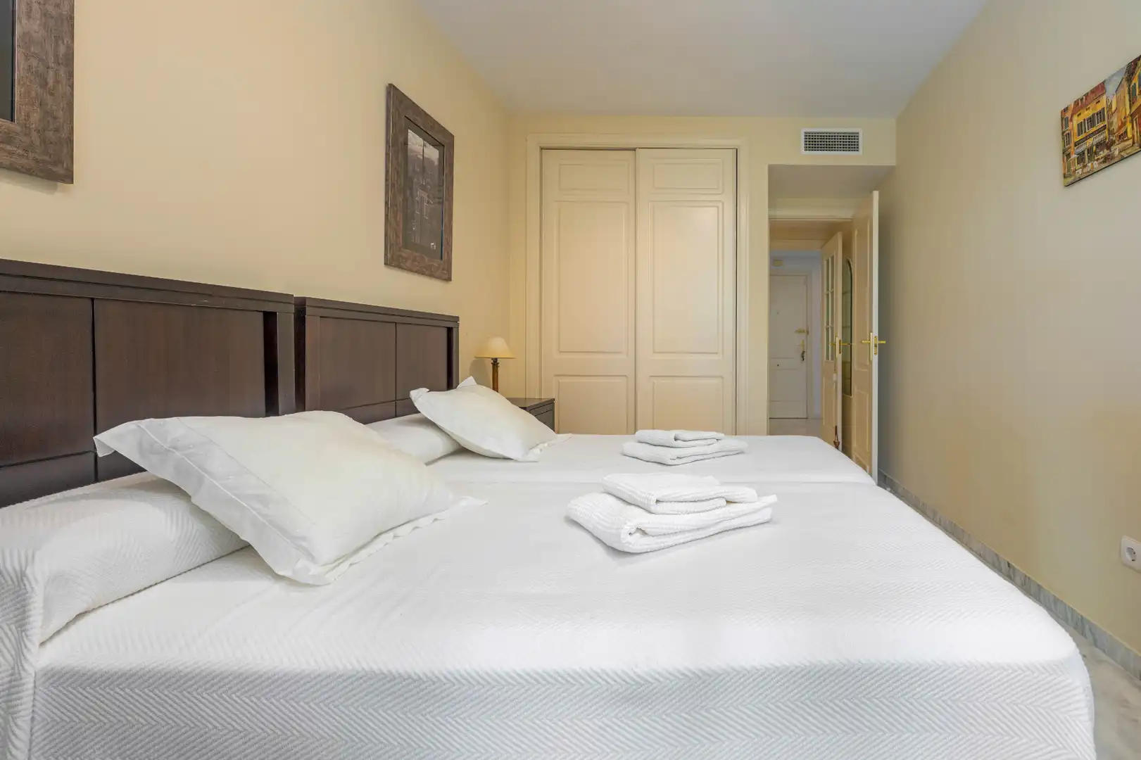 Bedroom of Ground floor for sale in Marbella  with Air Conditioner, Heating and Terrace