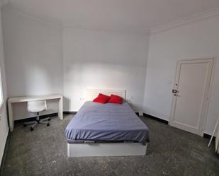 Dormitori de Pis per a compartir en Sabadell amb Calefacció