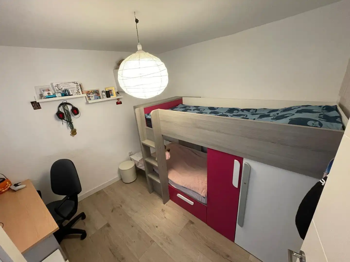 Bedroom of Houses for sale in Málaga  with Air Conditioner, Terrace and Furnished