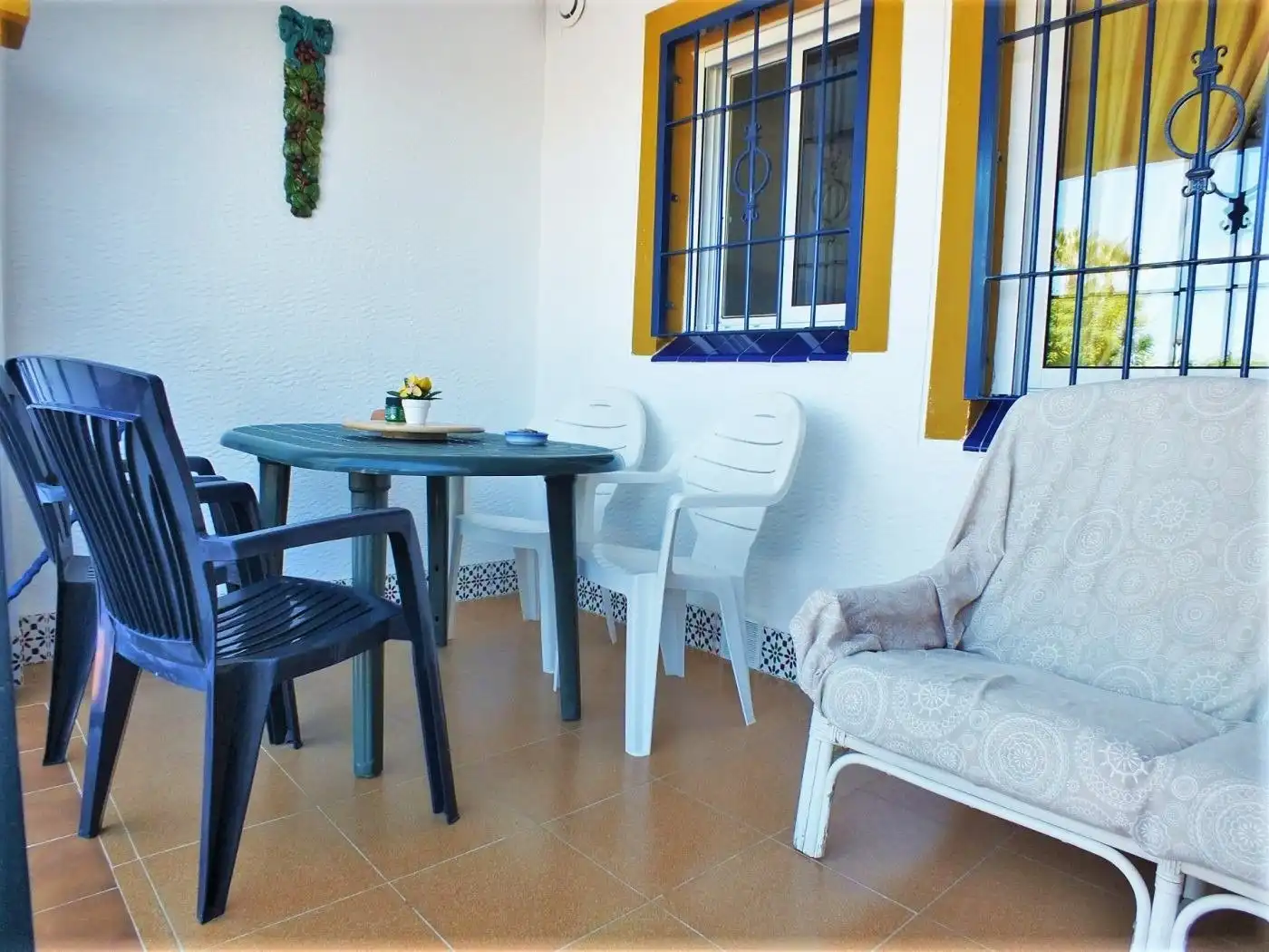 Terrassa de Casa o xalet en venda en Santa Pola amb Aire condicionat, Calefacció i Jardí privat