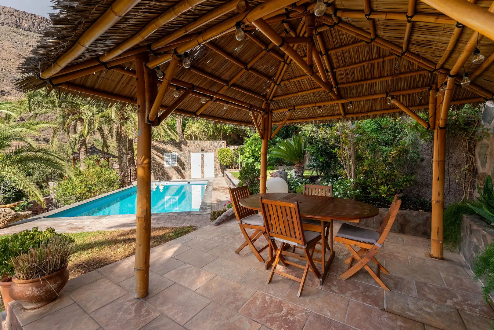 Terrassa de Casa o xalet en venda en El Horno