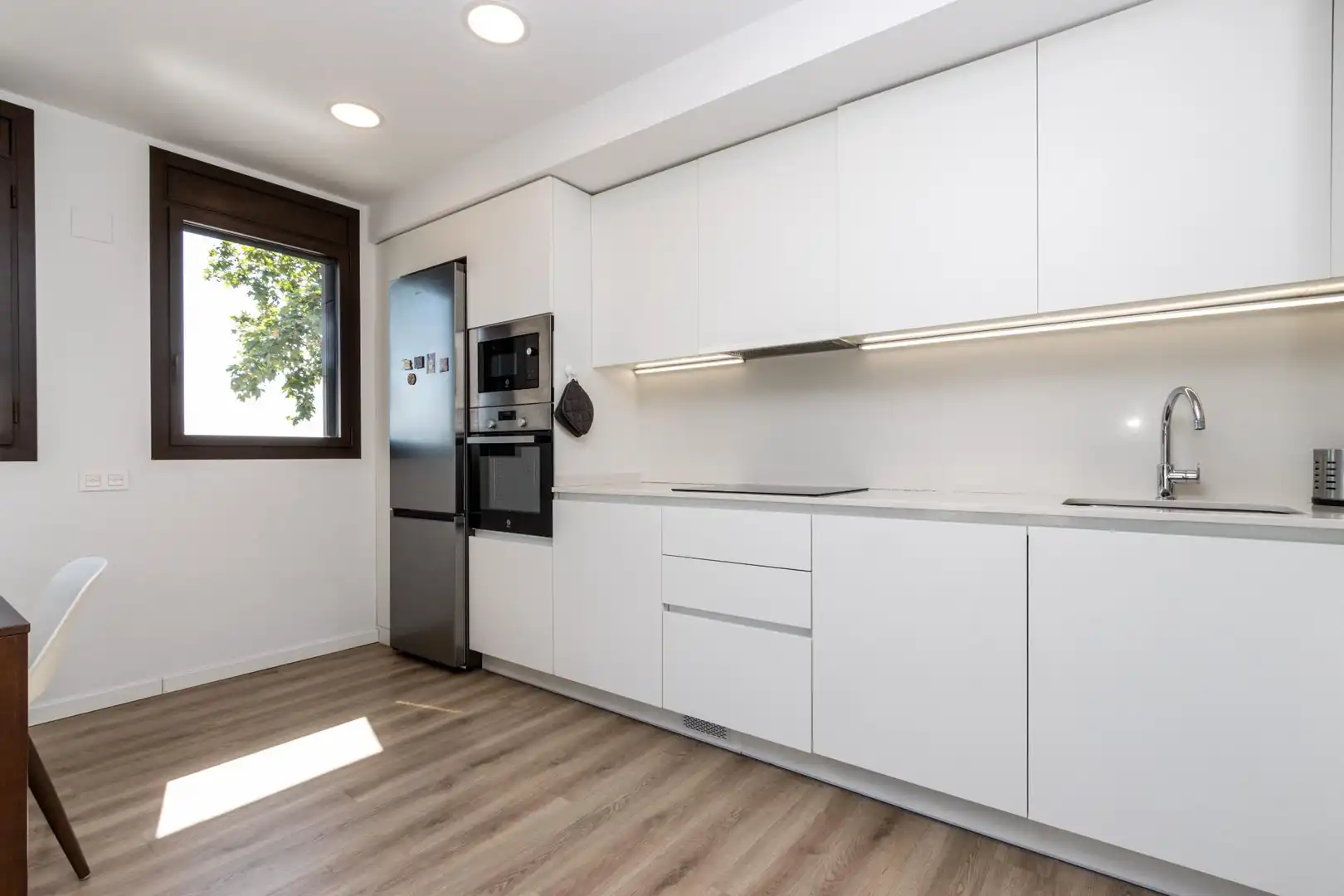 Kitchen of Flat for sale in Sabadell  with Heating, Terrace and Community pool