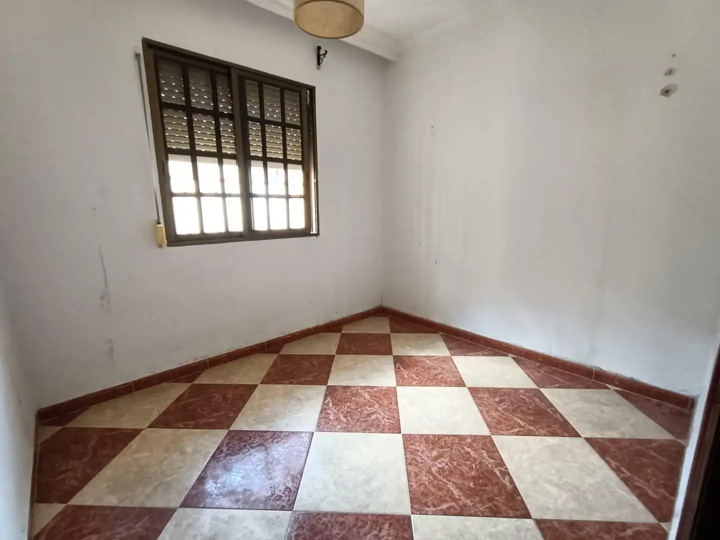 Piso en venta en Sevilla con Balcón