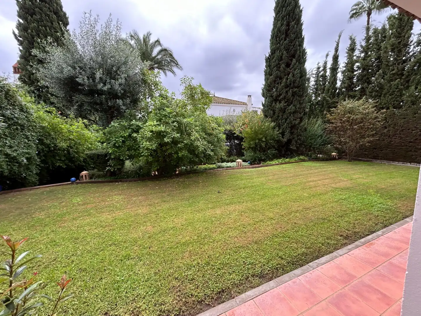 Jardín de Casa o chalet en venta en Bormujos con Aire acondicionado, Calefacción y Jardín privado