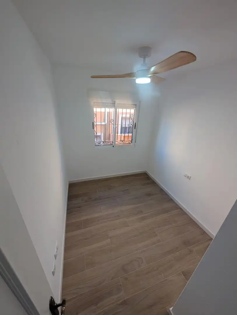 Detached house with pool for sale in Calle  Laguna de Fuentilleja, imagen 14