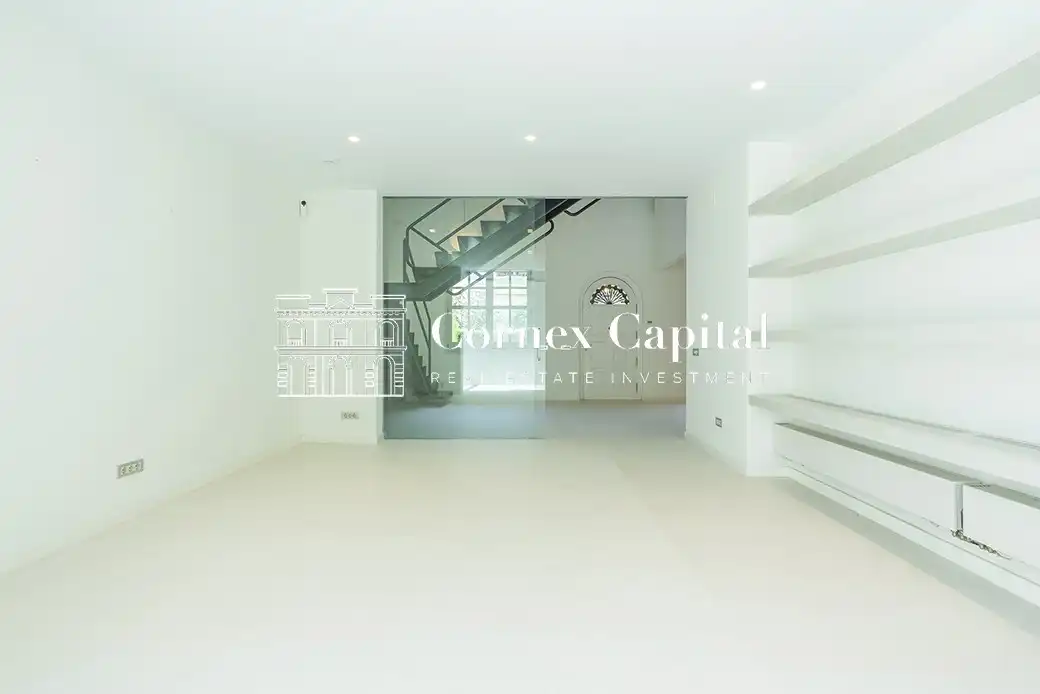 Casa adosada en venta en Barcelona con Aire acondicionado, Calefacción y Jardín privado