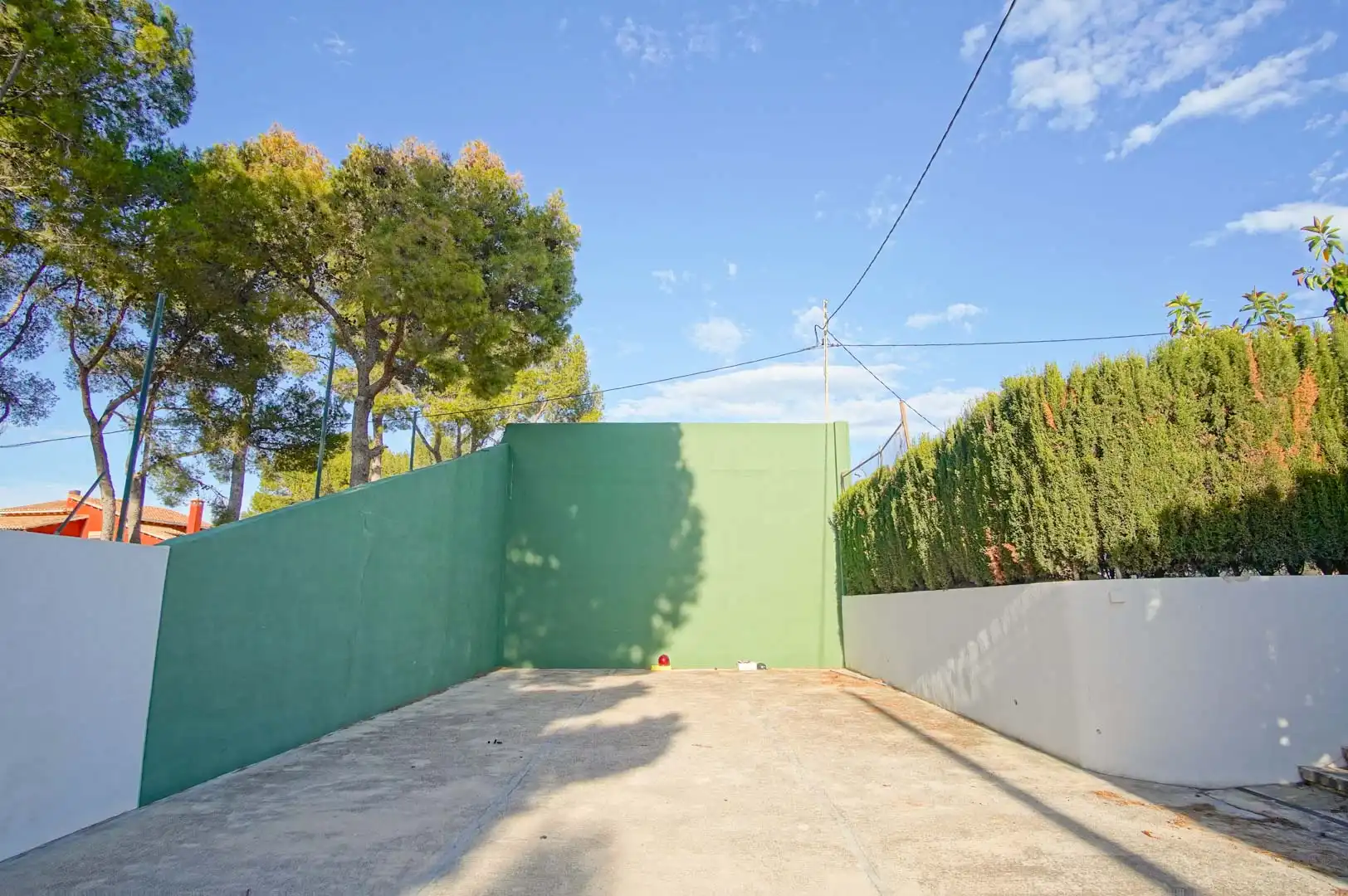 Exterior view of Houses for sale in Dénia  with Private garden and Balcony