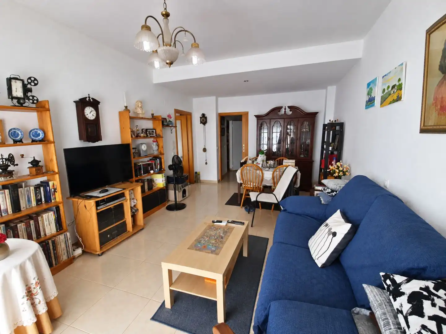 Sala d'estar de Casa adosada en venda en Carcaixent amb Forn, Rentadora i Microones