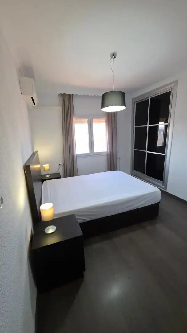 Flat for rent in de La Banqueta, Santa Bárbara - Ciudad Deportiva