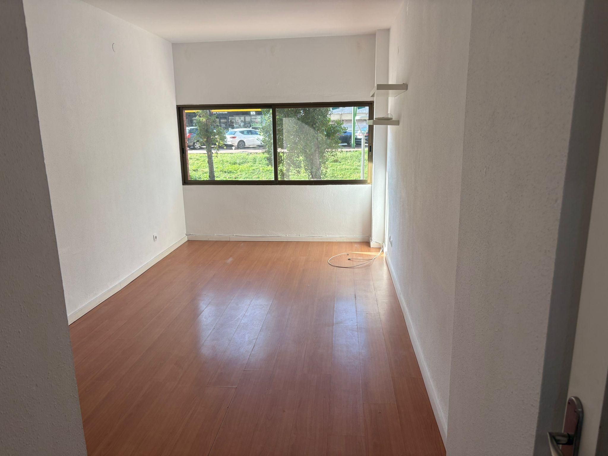 Bedroom of Flat for sale in  Barcelona Capital  with Air Conditioner and Parquet flooring