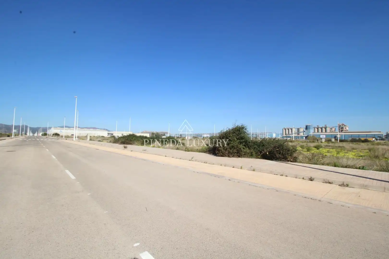 Terreno industriale in vendita a Avenida CASSOLA, imagen 7