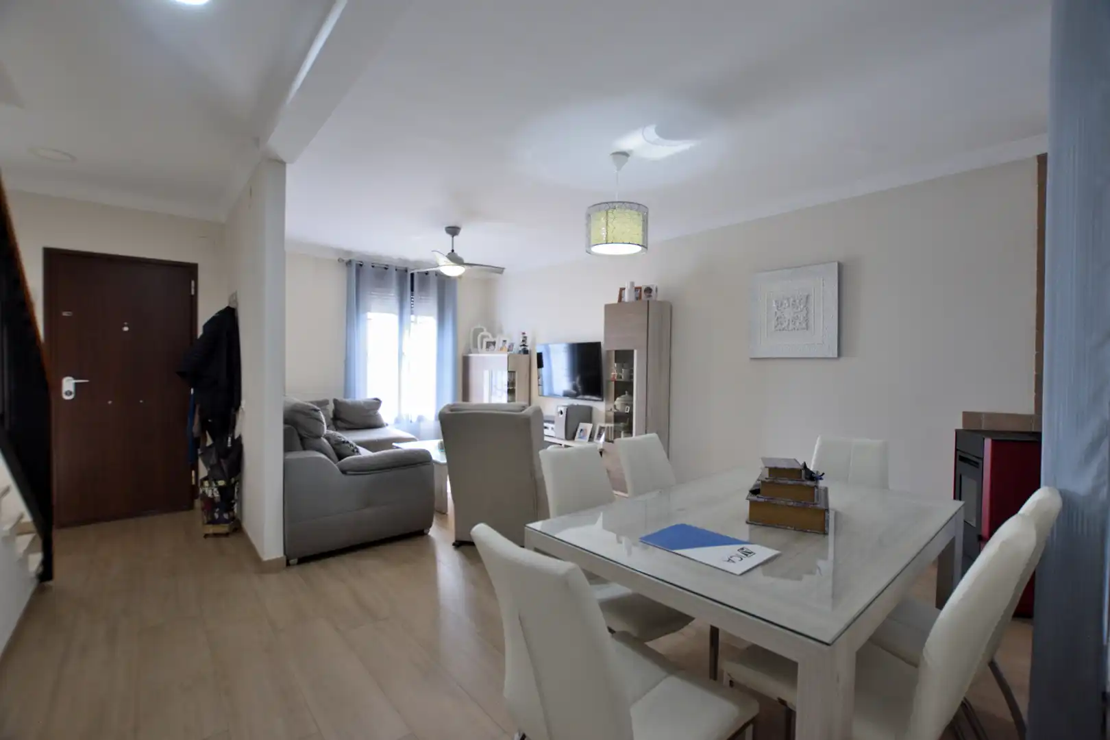 Wohnzimmer von Maisonette zum Verkauf in Ronda mit Abstellraum und Möbliert