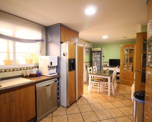 Kitchen of House or chalet for sale in Alicante / Alacant  with Terrace, Swimming Pool and Balcony