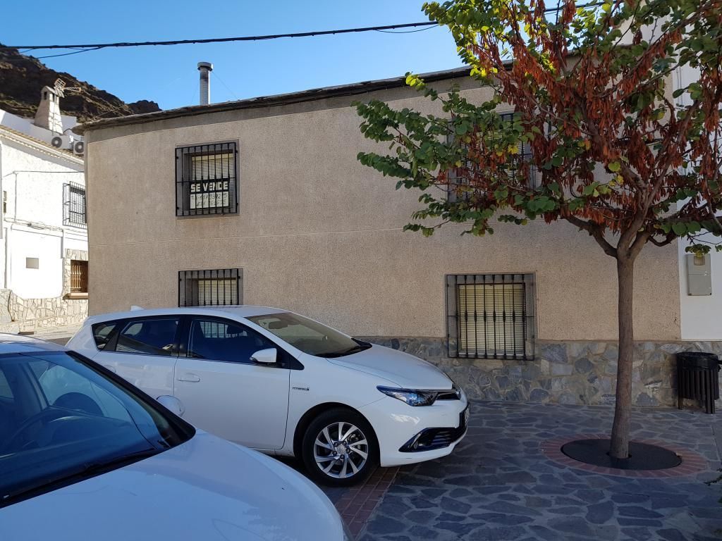 Exterior view of House or chalet for sale in Senés