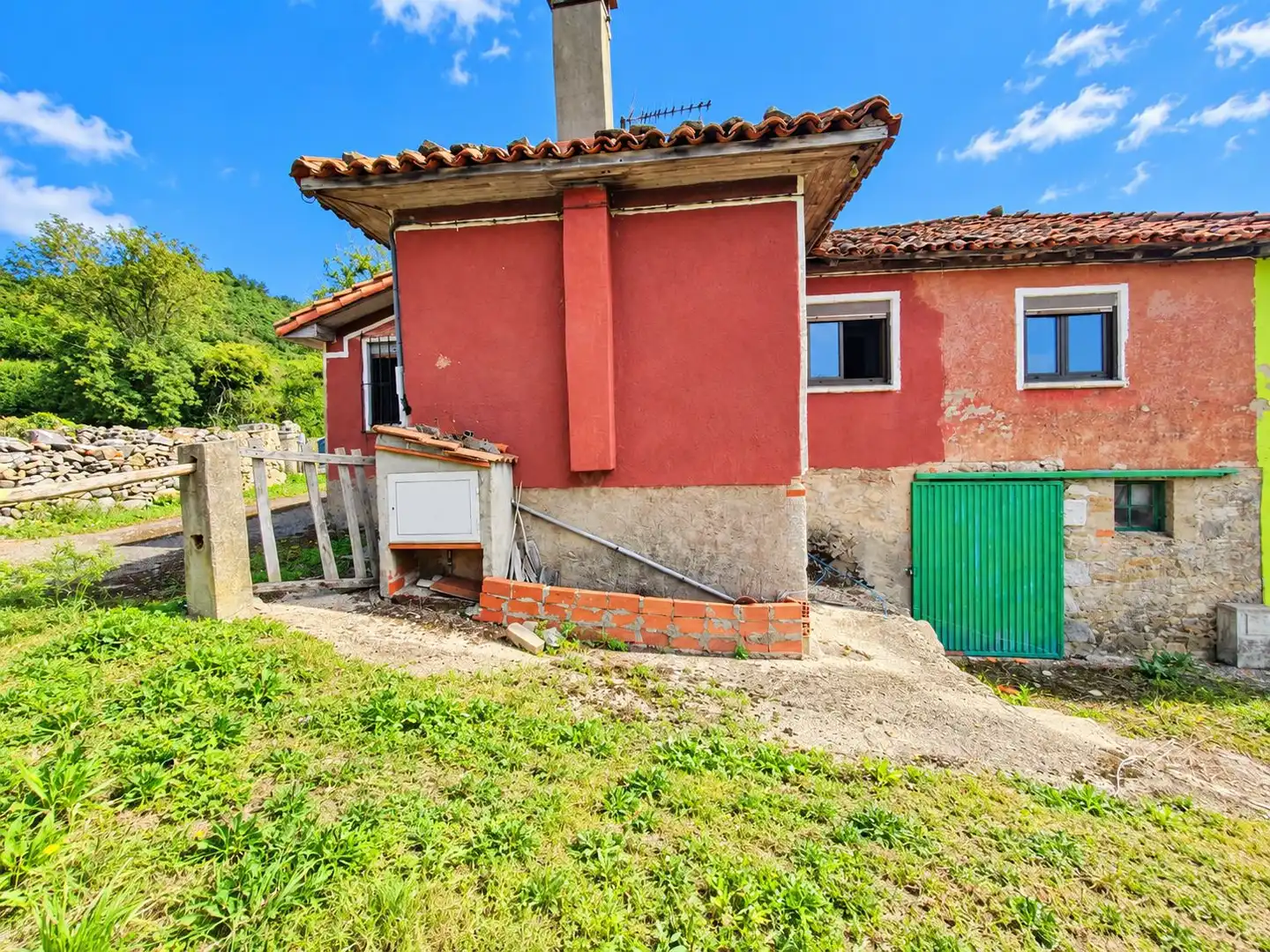 Terraced house with garden for sale in Salas