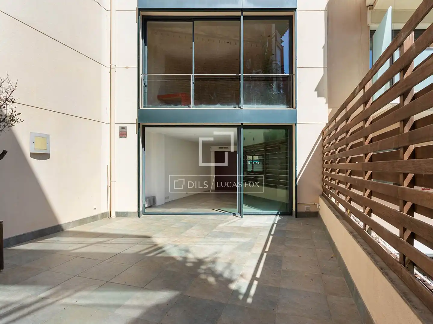 Terrace of Houses for sale in Barcelona  with Air Conditioner, Terrace and Storage room