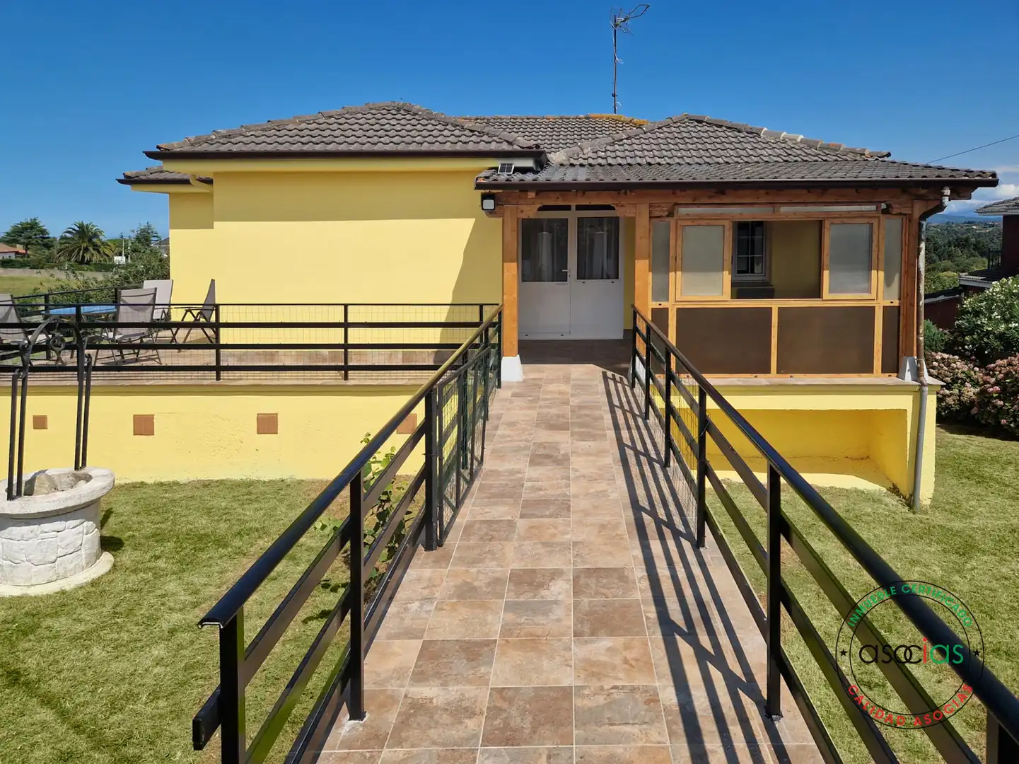 Exterior view of Houses for sale in Gijón   with Heating, Private garden and Terrace