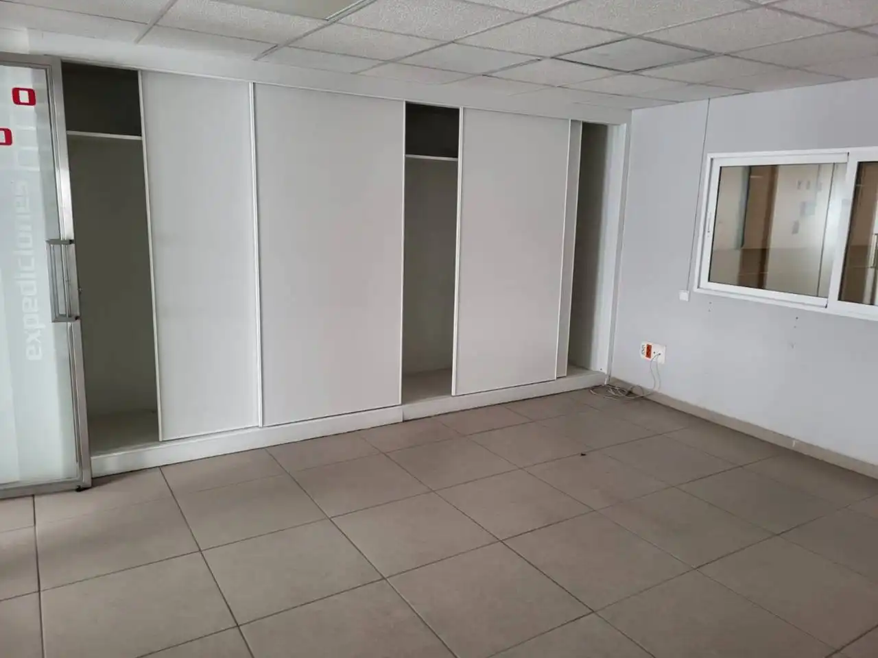 Nave industrial de alquiler en Carlet