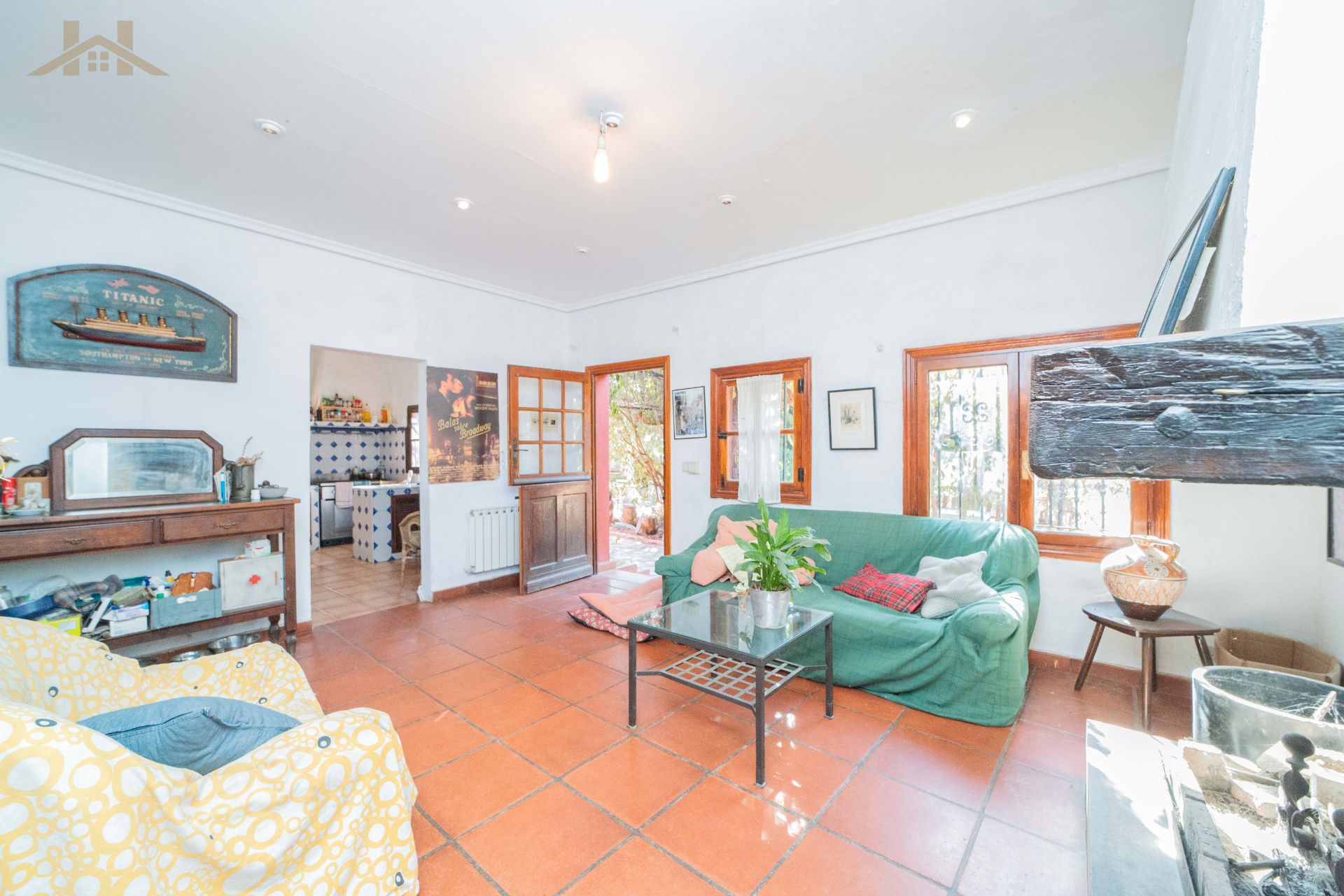 Sala d'estar de Finca rústica en venda en Brunete amb Jardí privat, Traster i Piscina