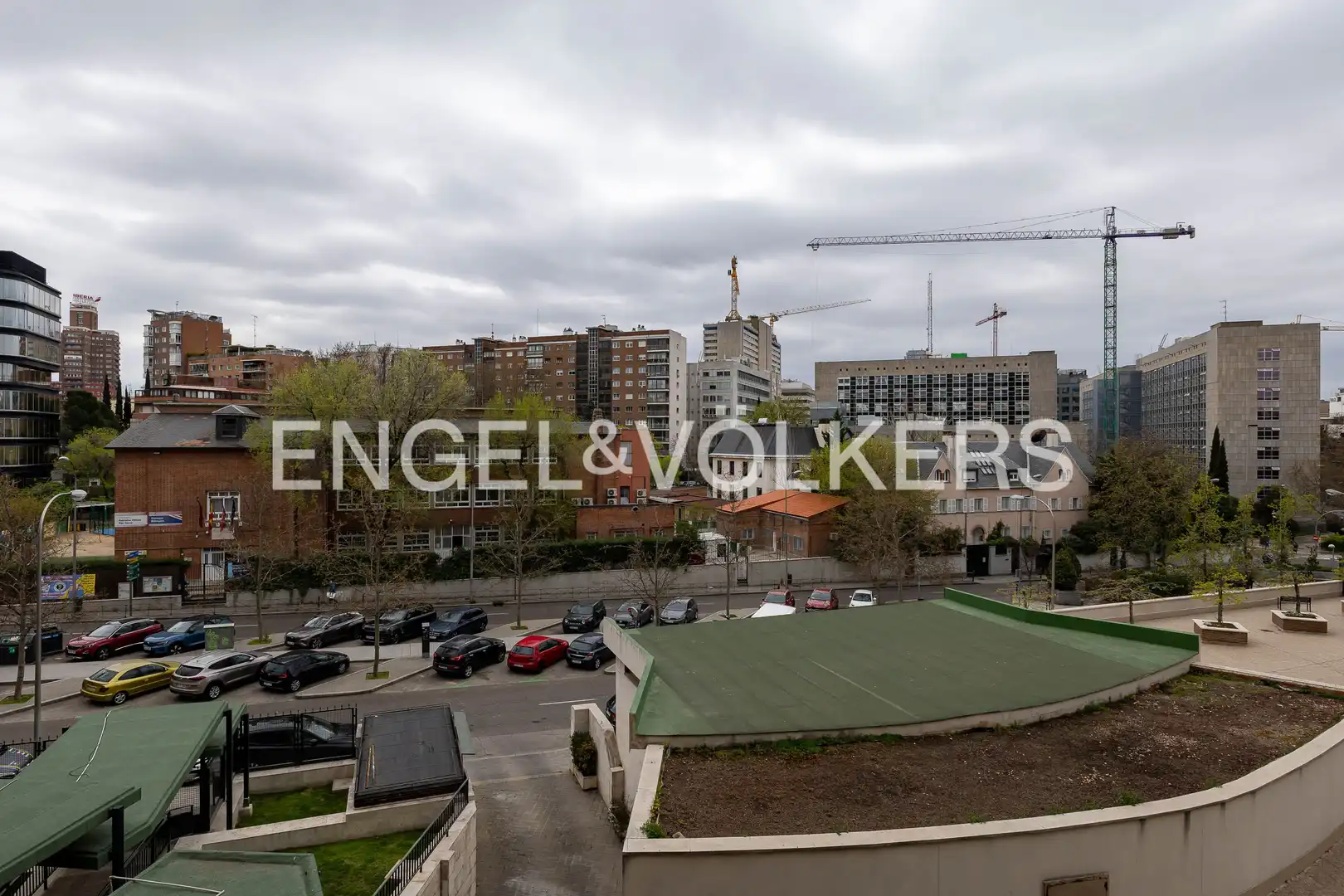 Vista exterior de Piso en venta en Madrid con Aire acondicionado, Calefacción y Parquet