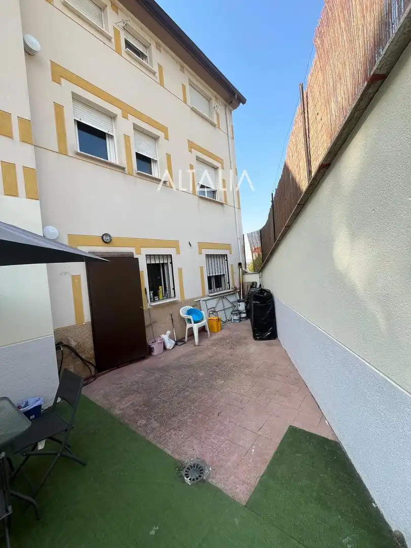 Appartement à vendre à Calicanto