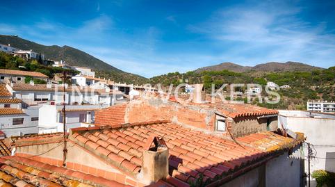 Foto 2 de Casa adosada en venda a Carrer D'en Guillem de Bruguera, Cadaqués, Girona