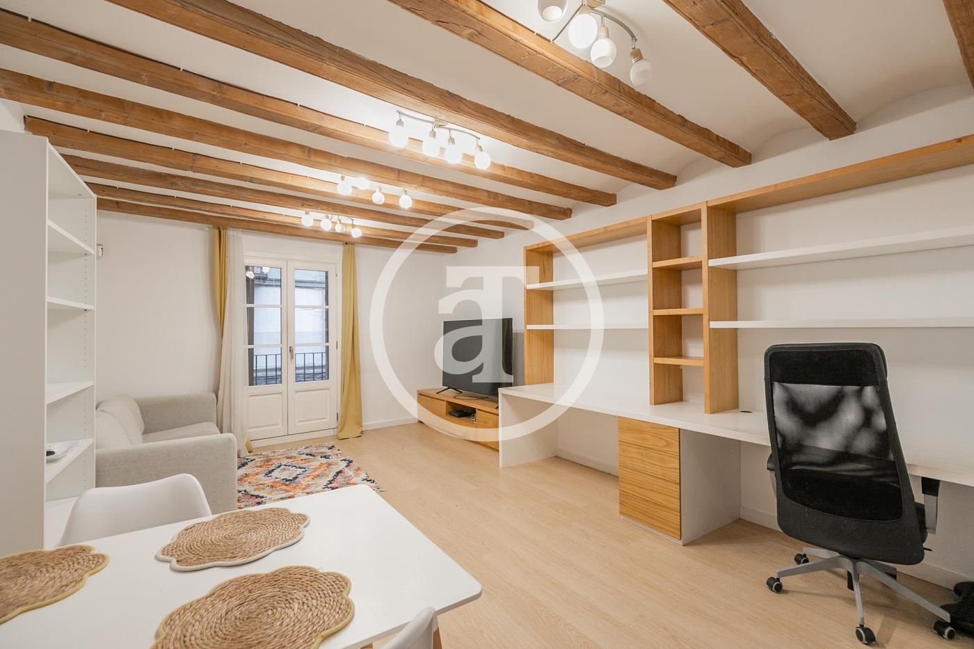 Living room of Flat to rent in  Barcelona Capital  with Air Conditioner, Heating and Furnished