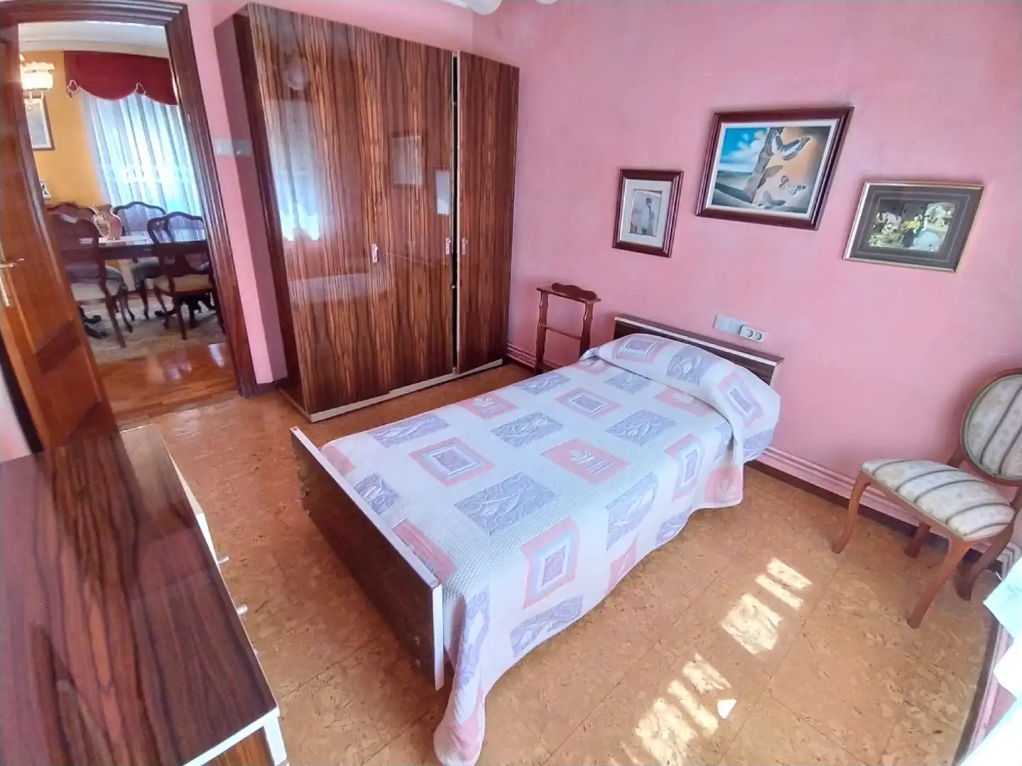 Habitación de Piso en venta en Avilés con Calefacción, Parquet y Terraza