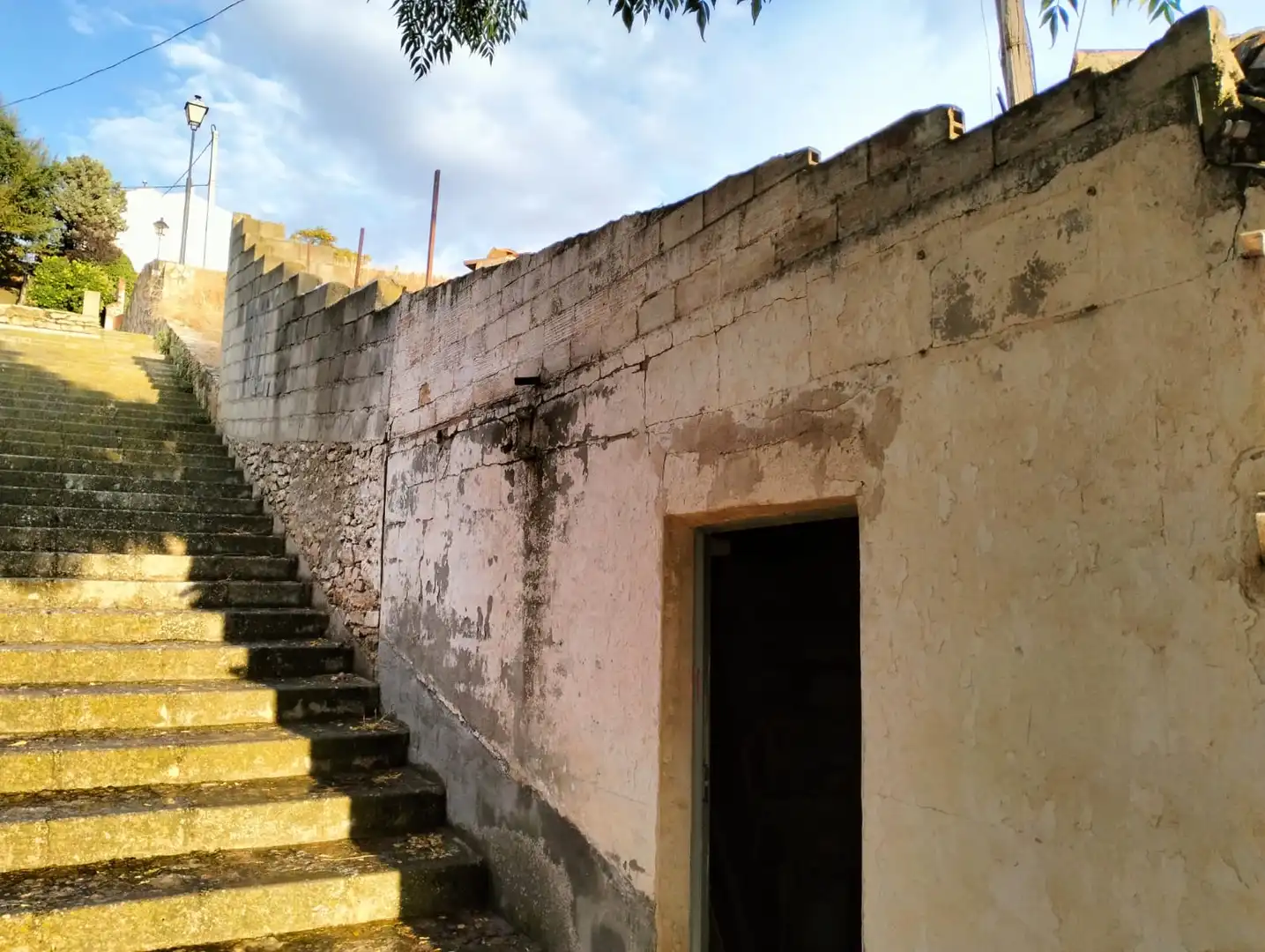 Casa amb jardí en venda a Calle el Bonillo 3, imagen 3