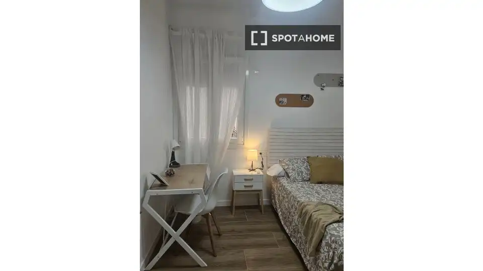 Habitación en Ruiseñores