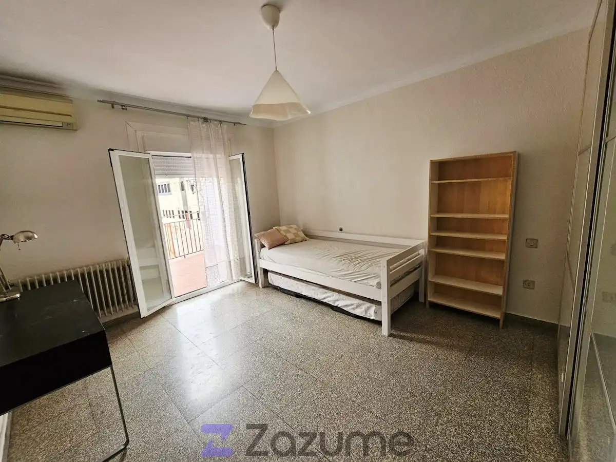 Schlafzimmer von Haus oder Chalet zur Miete in Tomelloso mit Klimaanlage, Heizung und Privatgarten