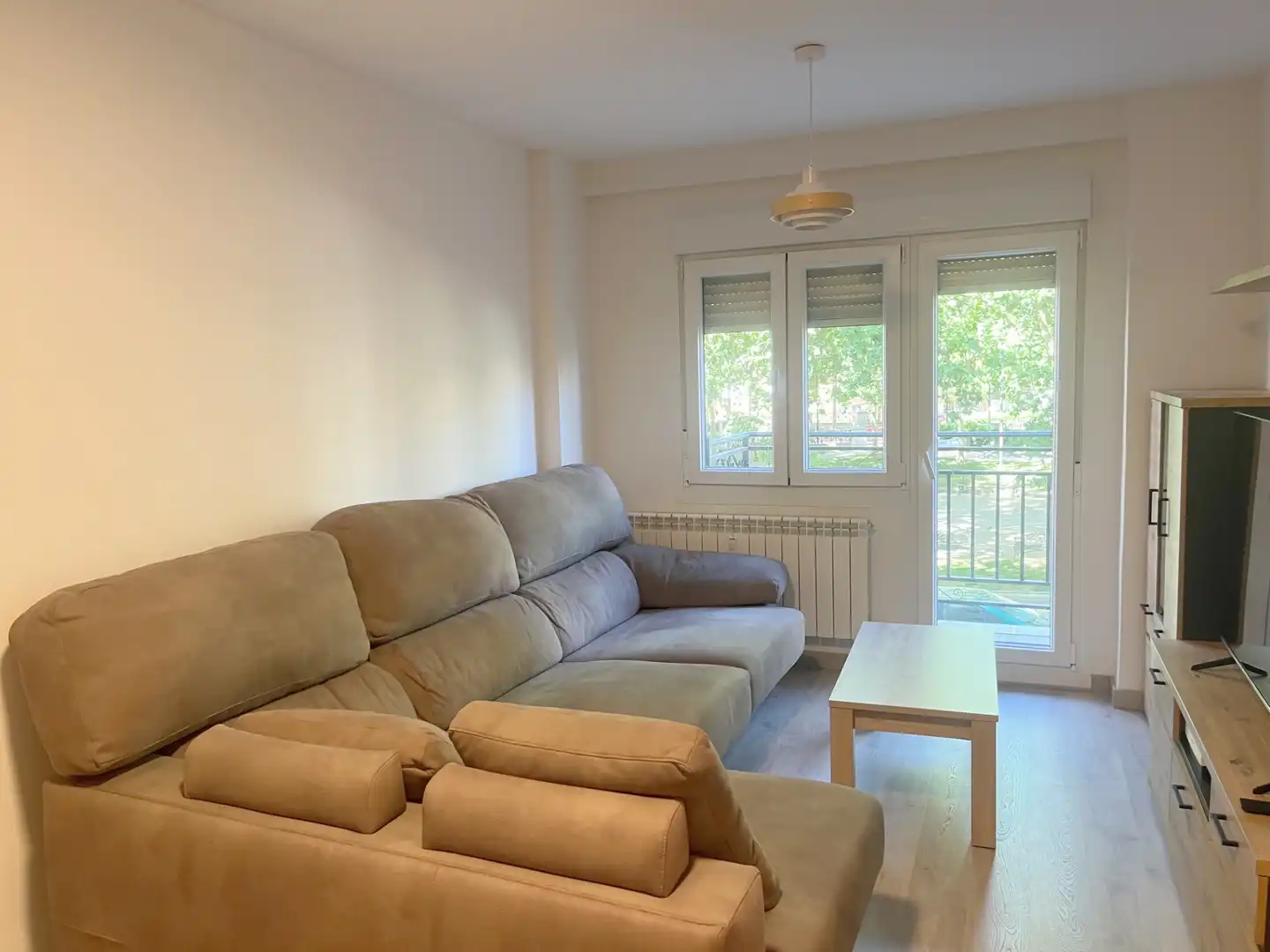 Sala de estar de Piso en venta en Salamanca con Calefacción, Parquet y Amueblado