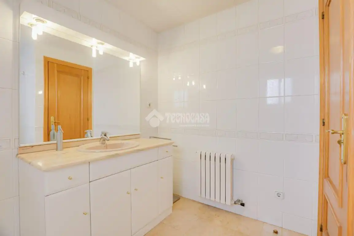 Bathroom of Flat for sale in Granollers  with Heating and Balcony