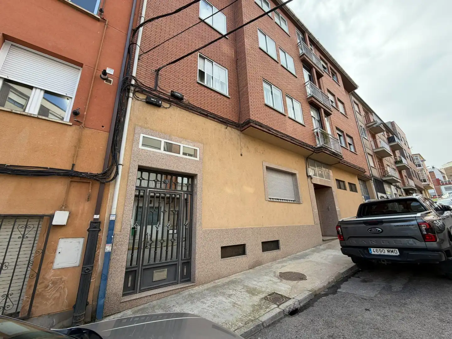 Vista exterior de Apartamento en venta en Ponferrada con Calefacción y Trastero