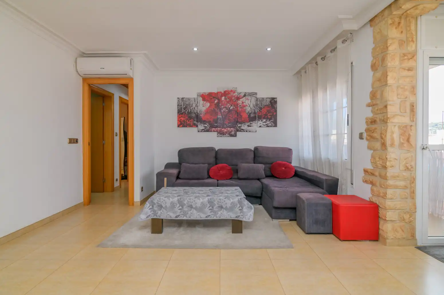 Living room of Attic for sale in Viladecans  with Air Conditioner, Heating and Balcony