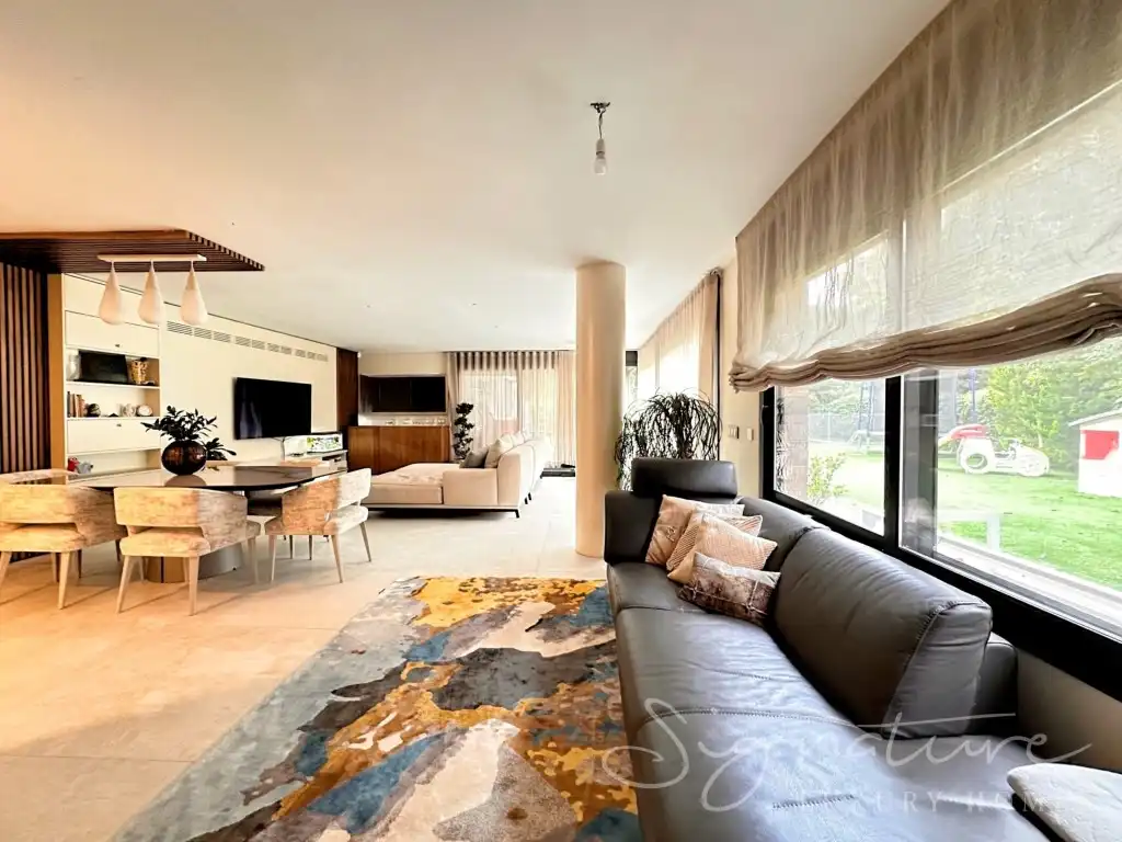Sala de estar de Casa o chalet de alquiler en Sant Cugat del Vallès con Aire acondicionado, Calefacción y Jardín privado