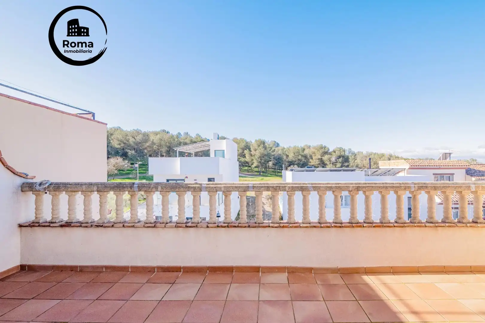 Terraza de Casa adosada en venta en La Zubia con Aire acondicionado, Calefacción y Piscina