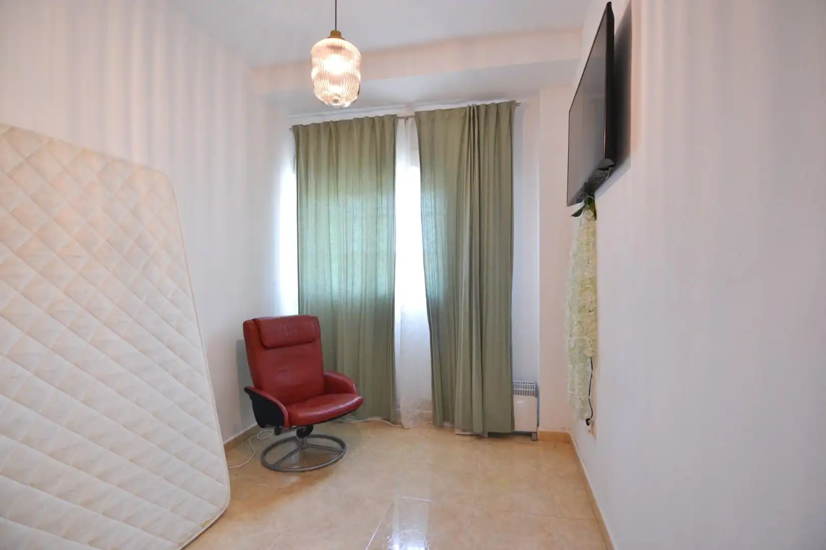 Habitación de Piso en venta en Villanueva del Pardillo con Calefacción, Terraza y Trastero