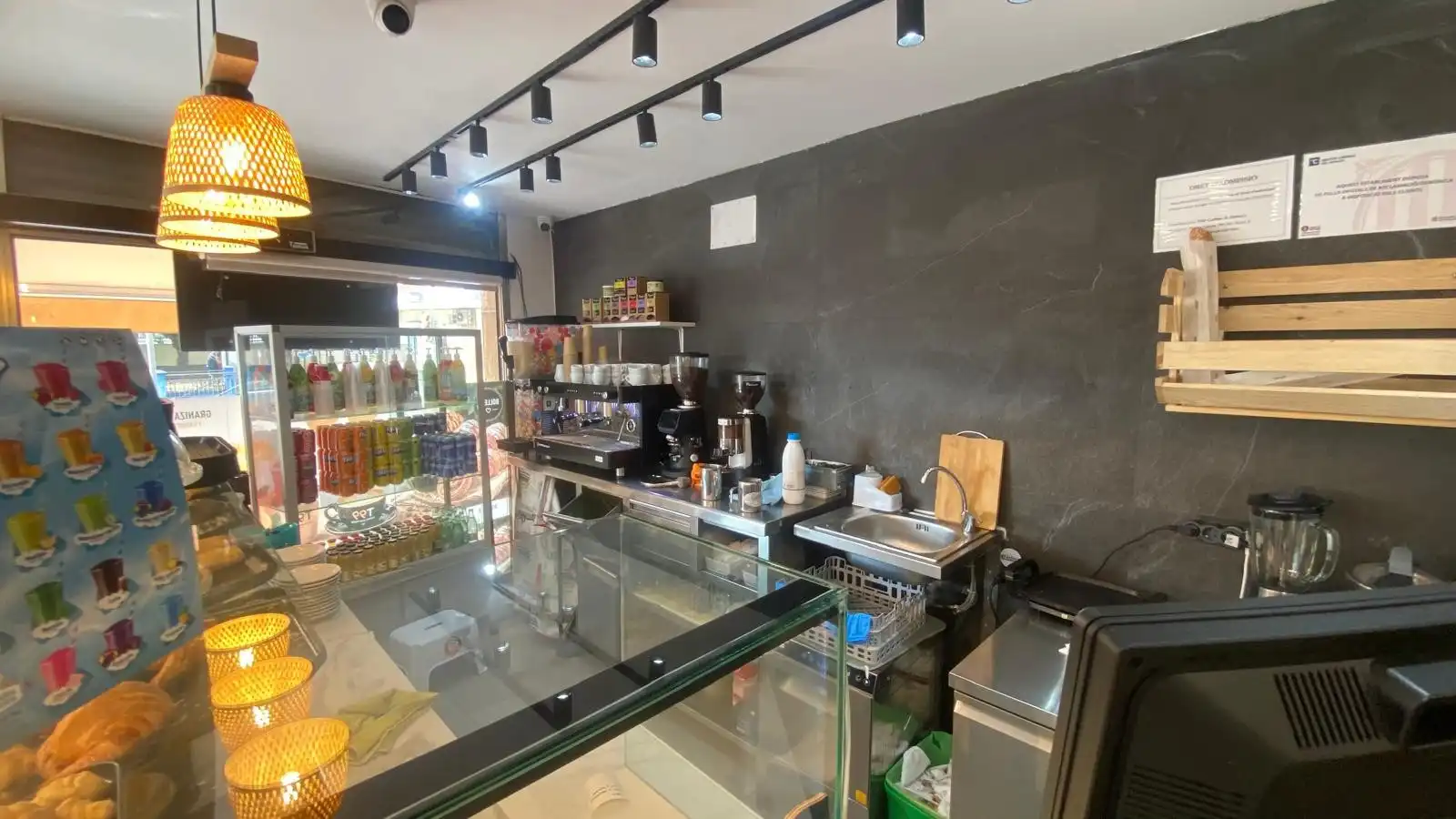 Local comercial en traspaso en Centre, imagen 2