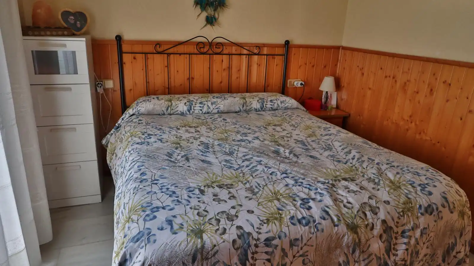 Bedroom of Detached homes for sale in Málaga  with Terrace and Community pool