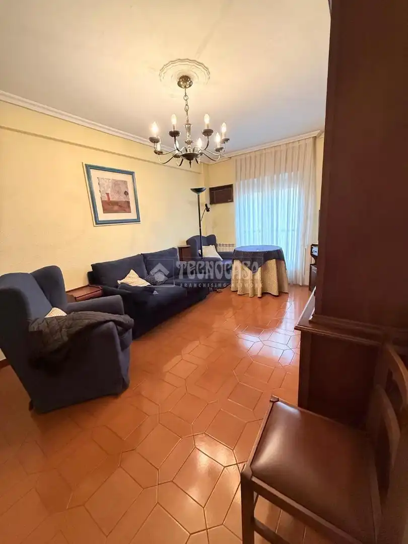 Sala d'estar de Pis en venda en Zaragoza