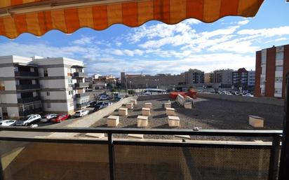 Exterior view of Apartment for sale in Vandellòs i l'Hospitalet de l'Infant  with Air Conditioner and Terrace