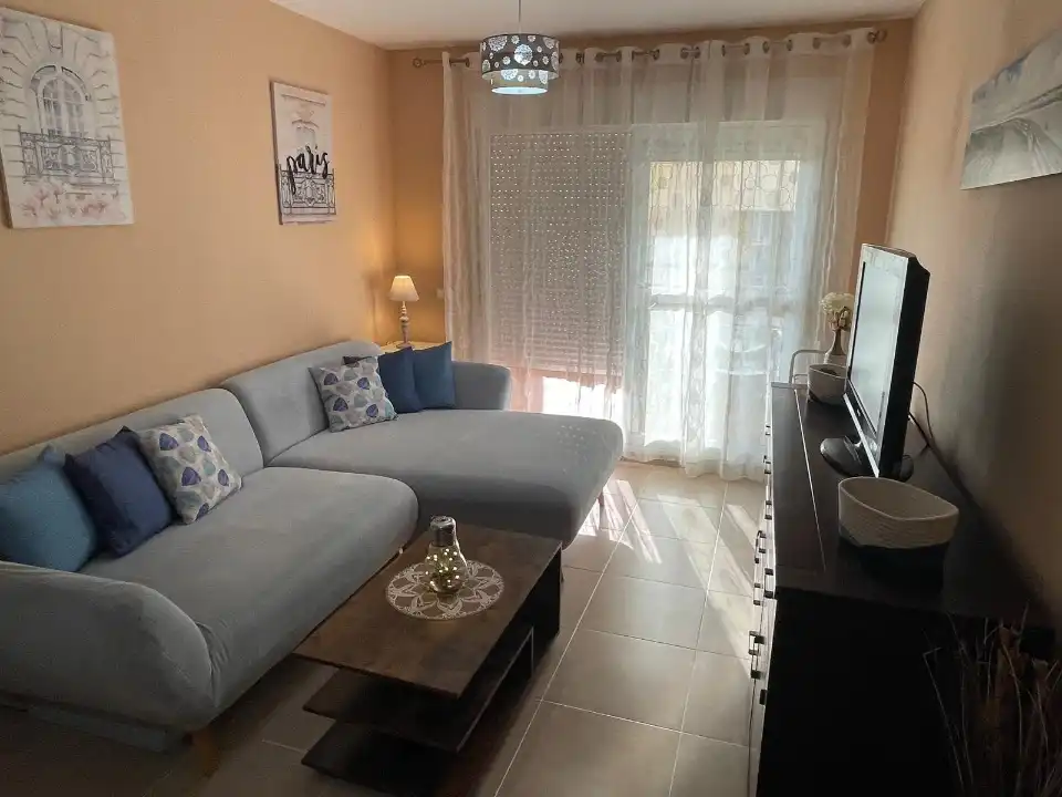 Sala d'estar de Apartament en venda en Torrox amb Aire condicionat, Calefacció i Terrassa