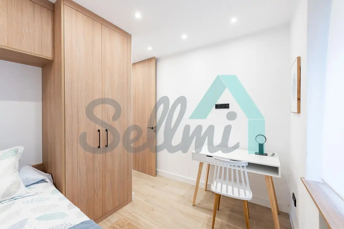 Flat for rent in Calle Real Oviedo, Masip