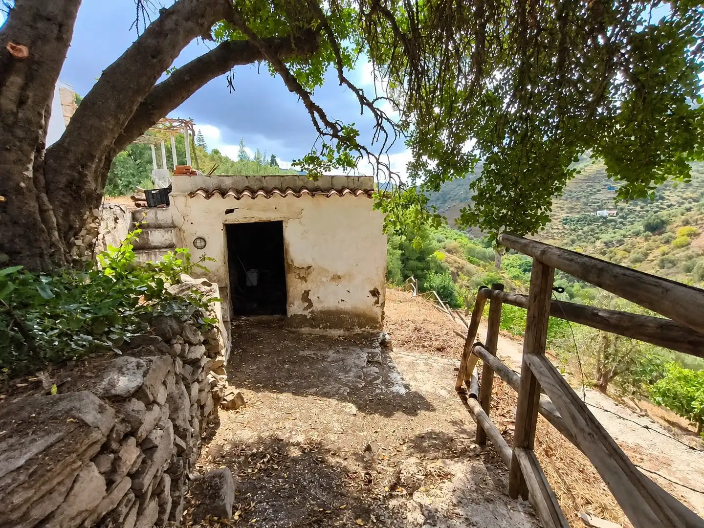 Vista exterior de Casa o xalet en venda en Cómpeta amb Terrassa i Traster